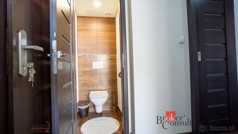 Rezervovaný, moderný 3-izbový byt s balkónom v meste Poprad - 14