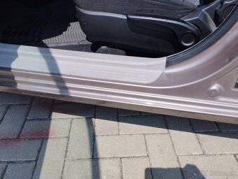 Kia ceed 2008 diesel 85kw - 14