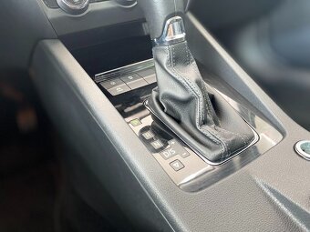 Škoda Octavia Combi 2.0 TDI DSG 110kW Style - 14