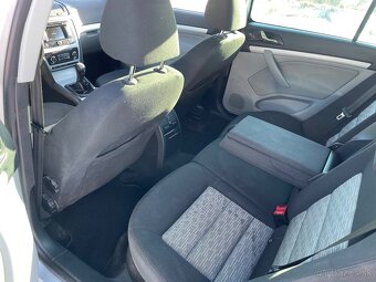 Škoda octavia 2 1.6 tdi - 14