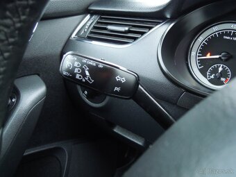 Škoda Octavia, 1.4TSi STYLE - FULLED - 14