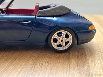 Porsche 993 Cabriolet 1:18 Bburago - 14