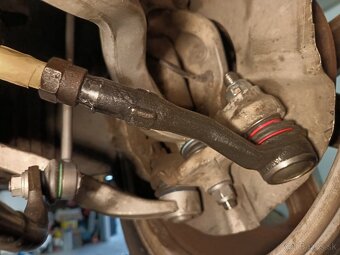 Predám BMW E60 530d Touring, automat - 14