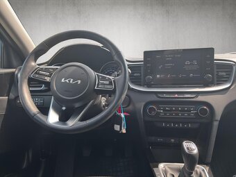 Kia Ceed SW 1.5 TGDI M6 Gold - 14
