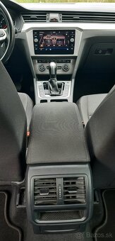 Predám  Volkswagen Passat Variant 2.0 TDI EVO Elegance DSG - 14
