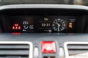 Subaru Forester 2.0i XT CVT Sport - 14