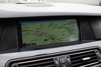 BMW 535d Touring z roku 2012 - 14