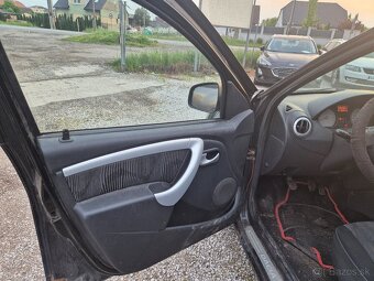Dacia sandero - 14