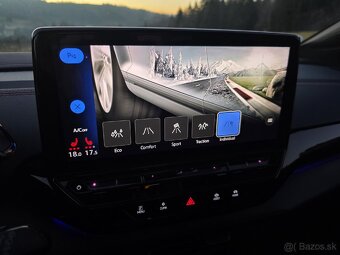Volkswagen ID4 GTX 4x4 220kw 82kWh Panorama Ťažné Matrix - 14