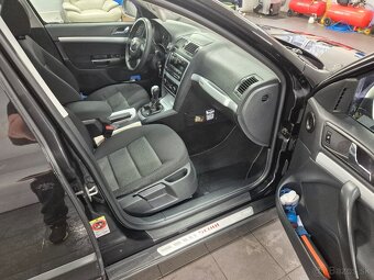 Škoda Octavia Scout - 14