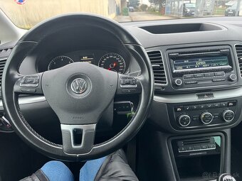 VW Sharan 2,0 TDi Bluemotion - 14