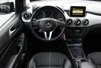 Mercedes B180 CDI AT7 - 14