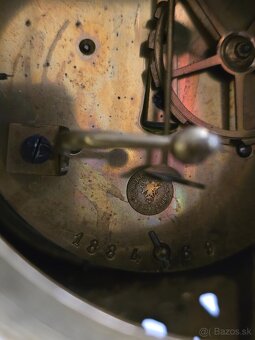 Starožitné krbove hodiny a svietniky.... - 14