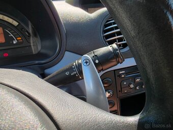 Citroën C3 1.6i 80 kW AT5 - 14