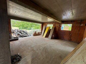 Predám rozostavaný luxusný RD v obci OPOJ - 14