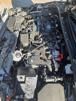 Toyota Corolla Combi 1.8 l 2024, Benzín+ HEV, 2000 km, 72 kW - 14