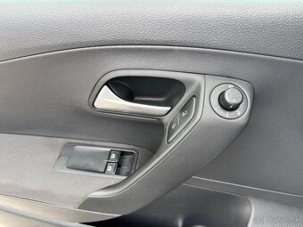 Volkswagen Polo 1.2 12V Comfortline, 1.majiteľ - 14