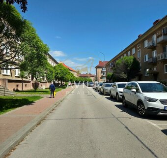 Predaj: 2-izb. byt, tehla, ulica 1. mája, Nové Mesto n/V - 14