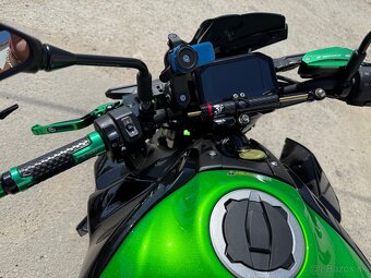 Kawasaki Z900 - 14