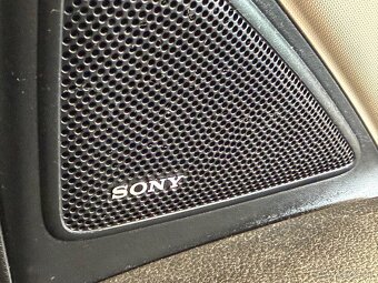 Ford Kuga 2.0 TDCi 4x4 automat 180 koní - 14