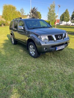 Nissan Pathfinder 2,5 DCi 4x4 126kW - 14