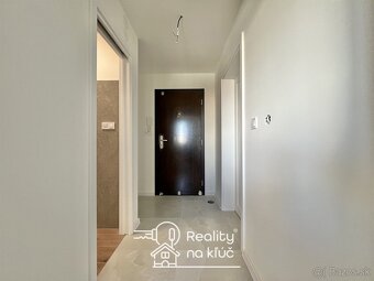 Na prenájom moderný, zrekonštruovaný 2-izbový byt s balkónom - 14