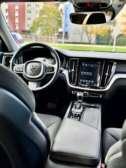 Volvo V60 2020 4x4 2.0 diesel, D4, automat - 14