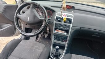 Peugeot 307 - 14