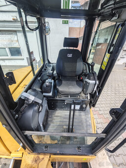 Pásový bagr Caterpillar 305 CAT 305E 3300m.h r.v2019 - 14