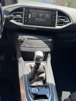 Peugeot 308 1.6 BlueHDI Allure - 14