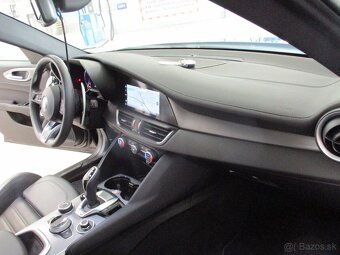 Alfa Romeo Giulia Sprint Q4 2.0 Turbo 206 kW (280 PS) - 14