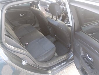 Renault Laguna Grandtour Grand 2.0 dCi Expression - 14