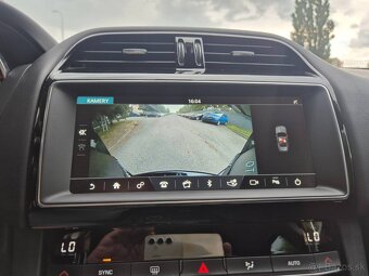 Predám  Jaguar F-Pace 2.0D I4 180k Pure AWD A/T - 14