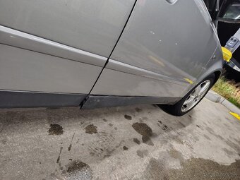 Audi A4 B6 Avant - 14