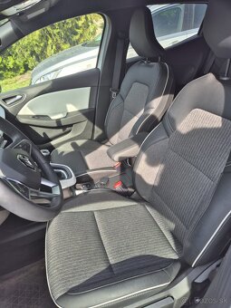 Renault Clio V 1.33 103 kW - 14