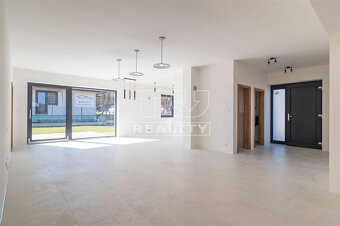 HORÚCA PONUKA - 5 IZBOVÝ RODINNÝ DOM v obci Svederník -... - 14