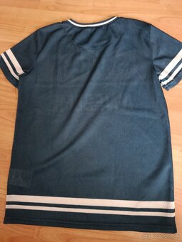 Predám  športove dresy - 14