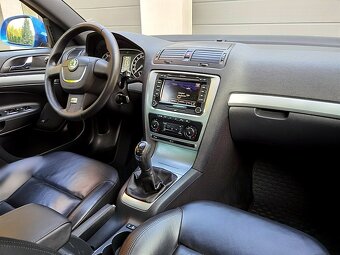 Škoda Octavia Combi 2.0 TSI RS 2012 147kw-200PS - 14