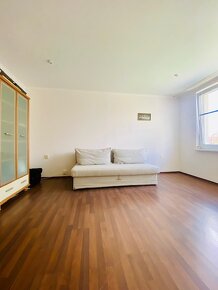 1 izbový byt na predaj, GALANTA - Revolučná štvrť - 14