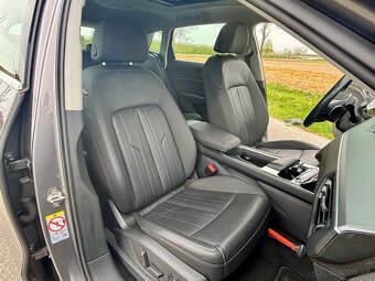 Elektromobil Audi E-Tron 50 Quattro 71kWh záruka DPH - 14
