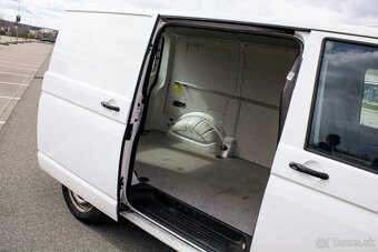 Volkswagen Transporter T5 2.0 TDI 102k KR - 14