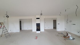 Ponúkam maliarske, sadrokartónové práce, omietky. - 14