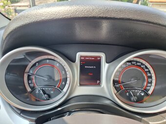 Fiat Freemont 2.0 16V 170k MultiJet Longue 4x4 A/T - 14