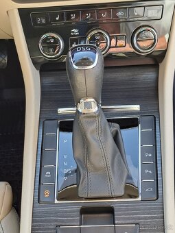 Škoda Superb Combi 2.0 TDI 110kW DSG - 14