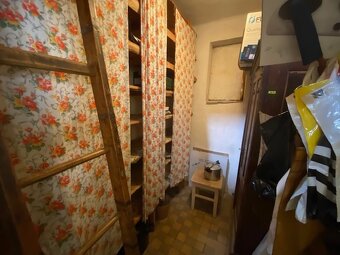 Dom s krásnym výhľadom - v tichej lokalite - 14