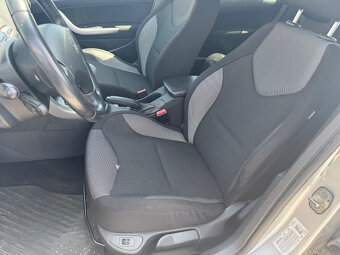 Peugeot 308 1.6 HDi FAP Family - 14