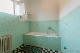 Na predaj investičný dom pri lyžiarskom vleku v Oščadnici - 14