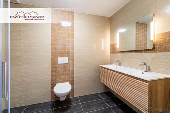 4 - IZBOVÝ RODINNÝ DOM - TRNKOV, 110 M2, TERASA, POZEMOK 335 - 14