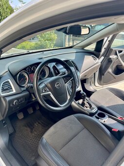 Opel Astra ST 1,6 CDTi - 14