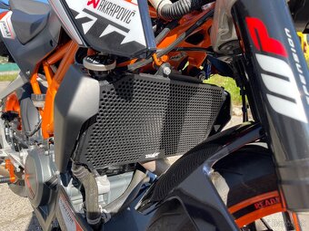 KTM DUKE 390 ABS 4430km 7/2016 Akrapovic - 14